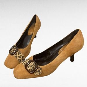 Super cute vintage tan suede leopard buckle squared toe kitten heels